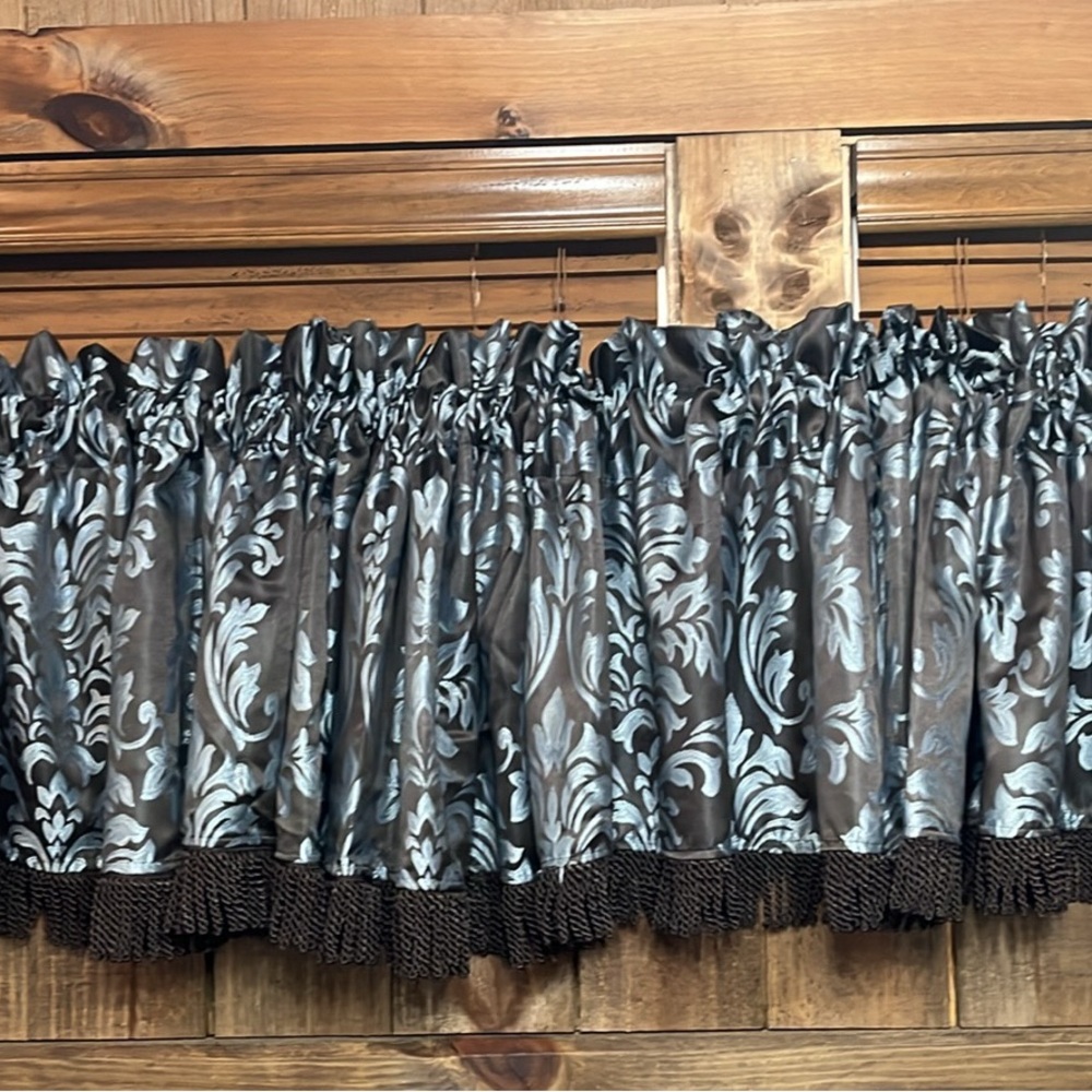 2 Domestications valances 19” length X 84” width each